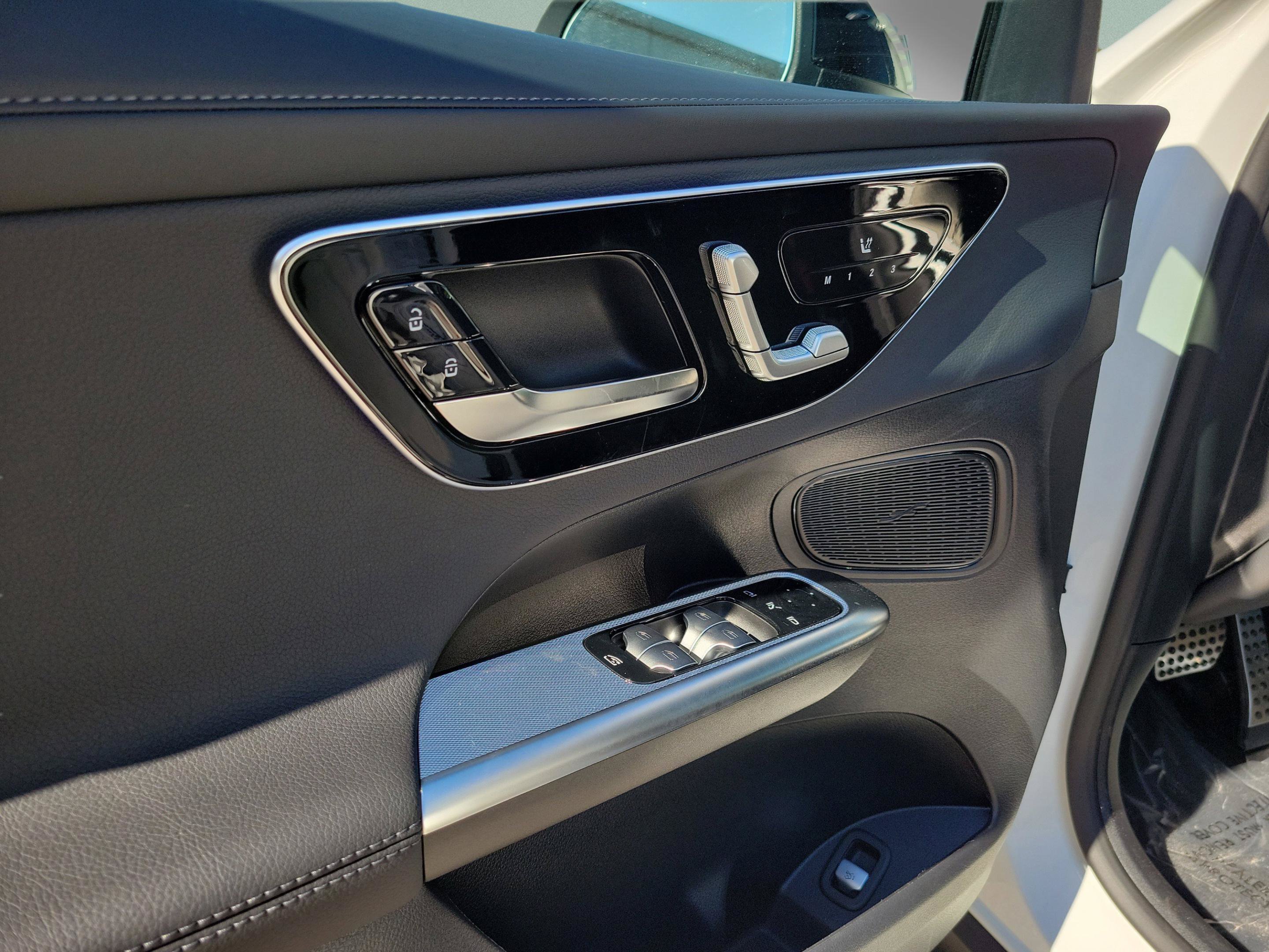 Certified 2026 Mercedes-Benz GLC 43 AMG 4MATIC image 15