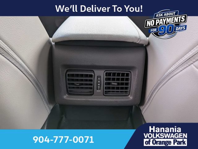 Used 2024 Toyota Camry XSE FWD image 14