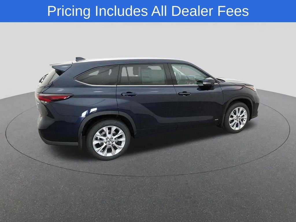 New 2026 Toyota Highlander Limited AWD/4WD image 32