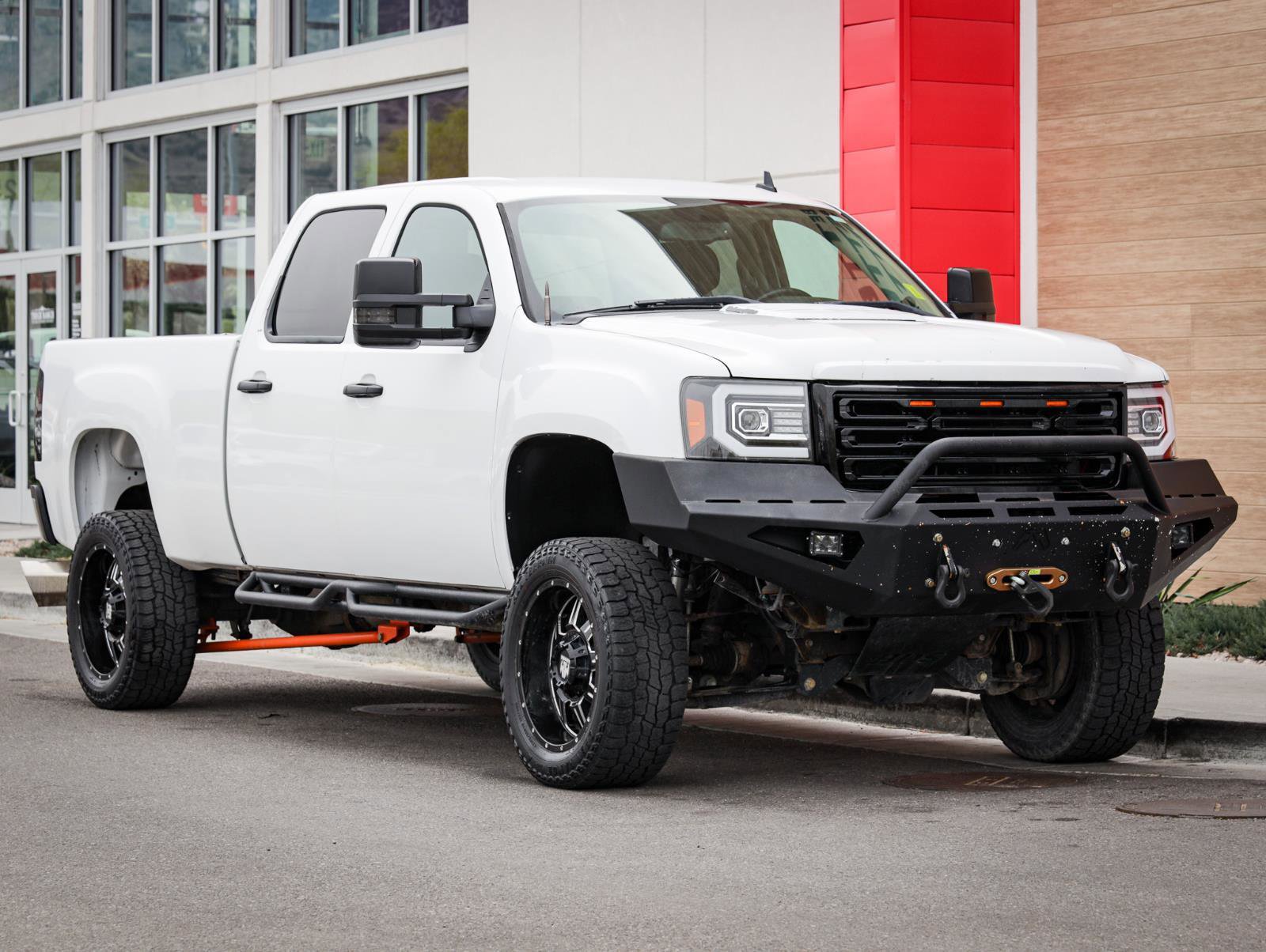 Used 2013 GMC Sierra 2500 SLE w/ SLE Preferred Package image 1