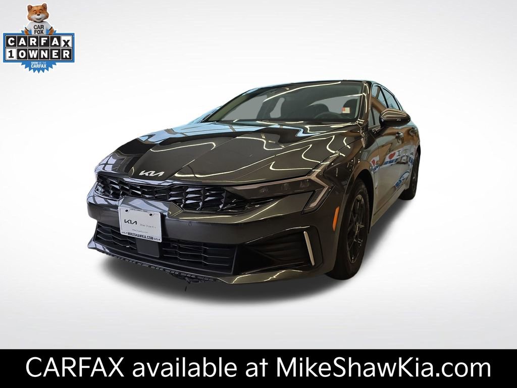 Used 2025 Kia K5 LXS FWD image 1