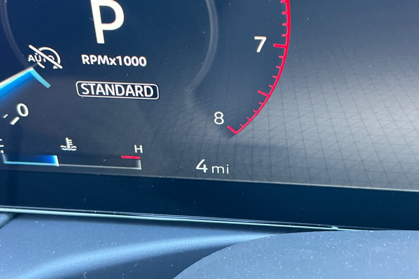 New 2027 Nissan Sentra SR w/ SR Premium Package FWD image 21