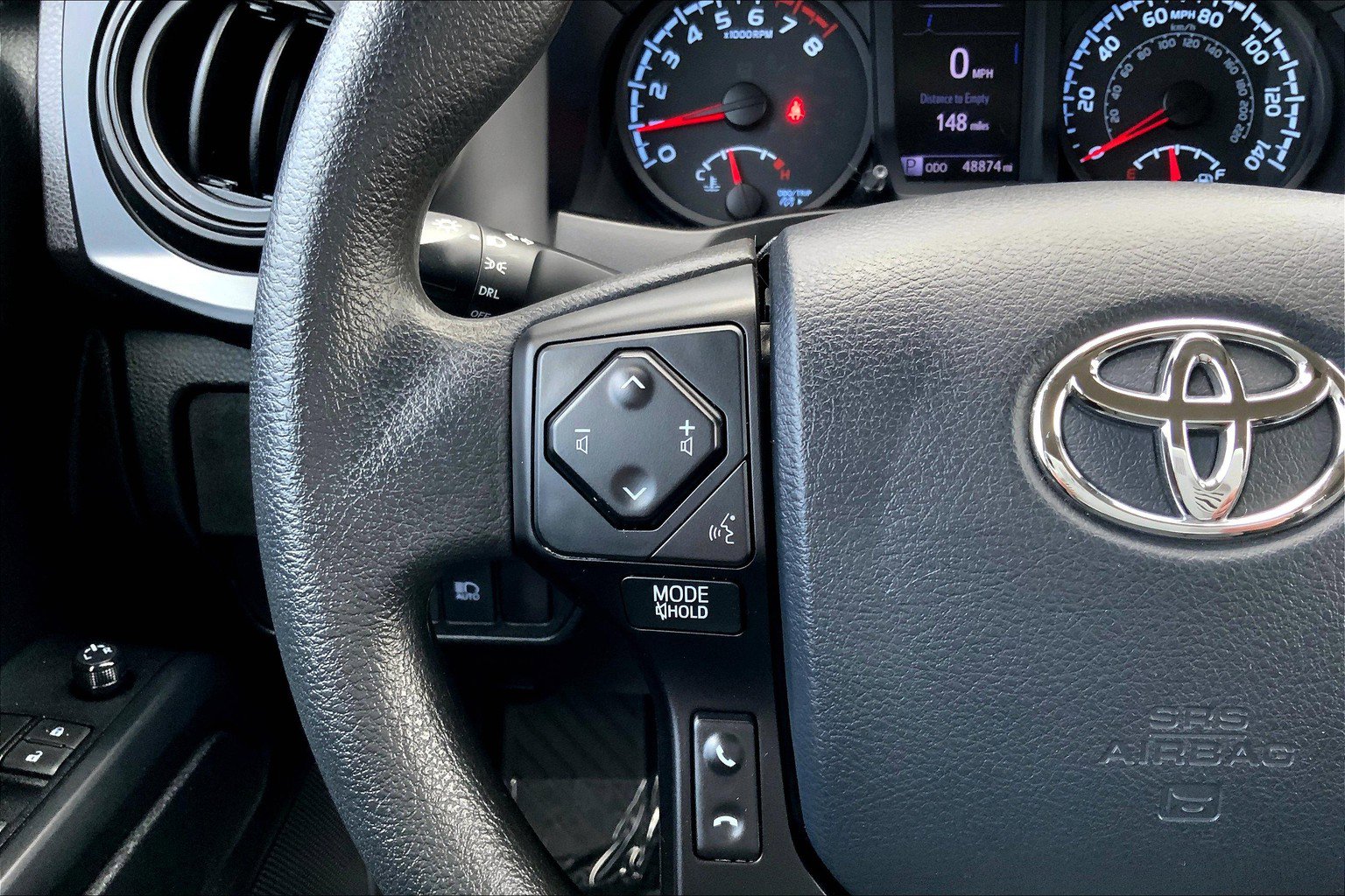 Used 2019 Toyota Tacoma SR AWD/4WD image 18