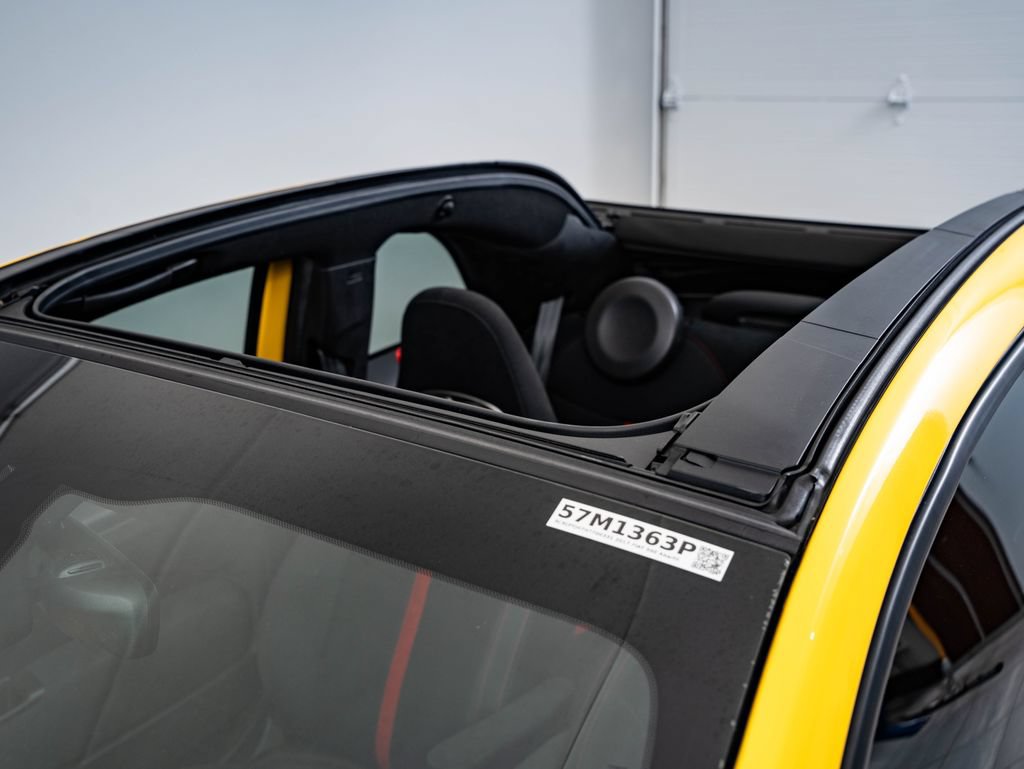 Used 2017 FIAT 500 Abarth FWD image 14