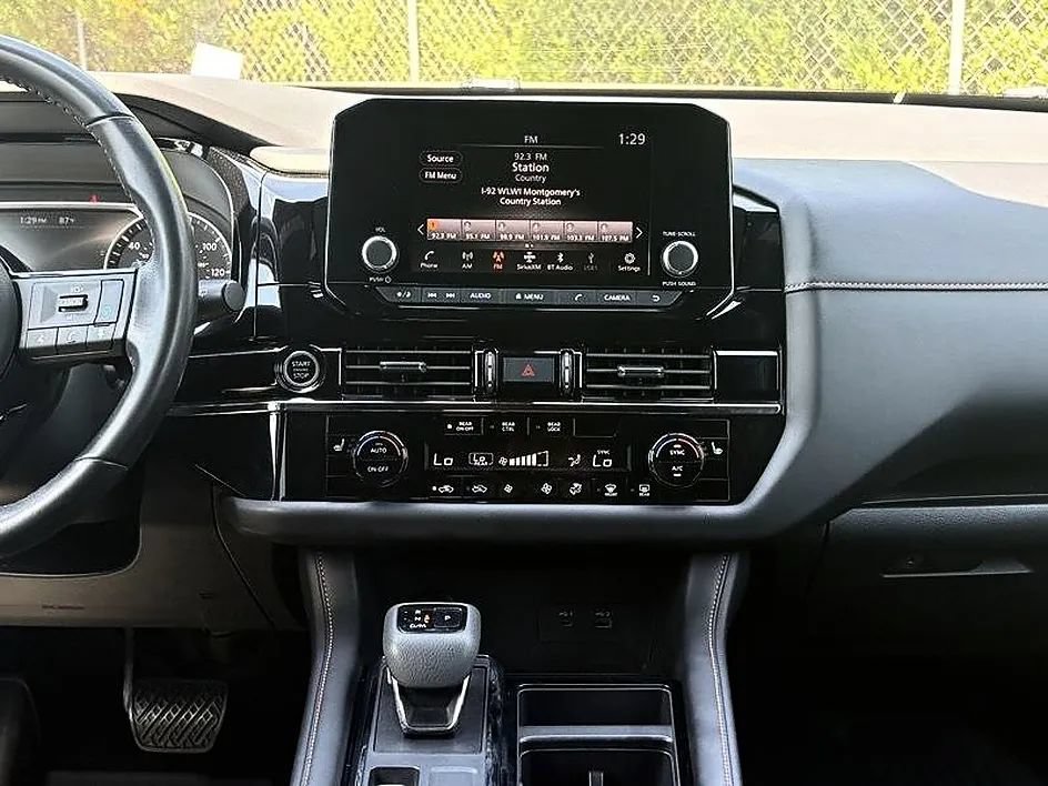Used 2023 Nissan Pathfinder Rock Creek AWD/4WD image 40