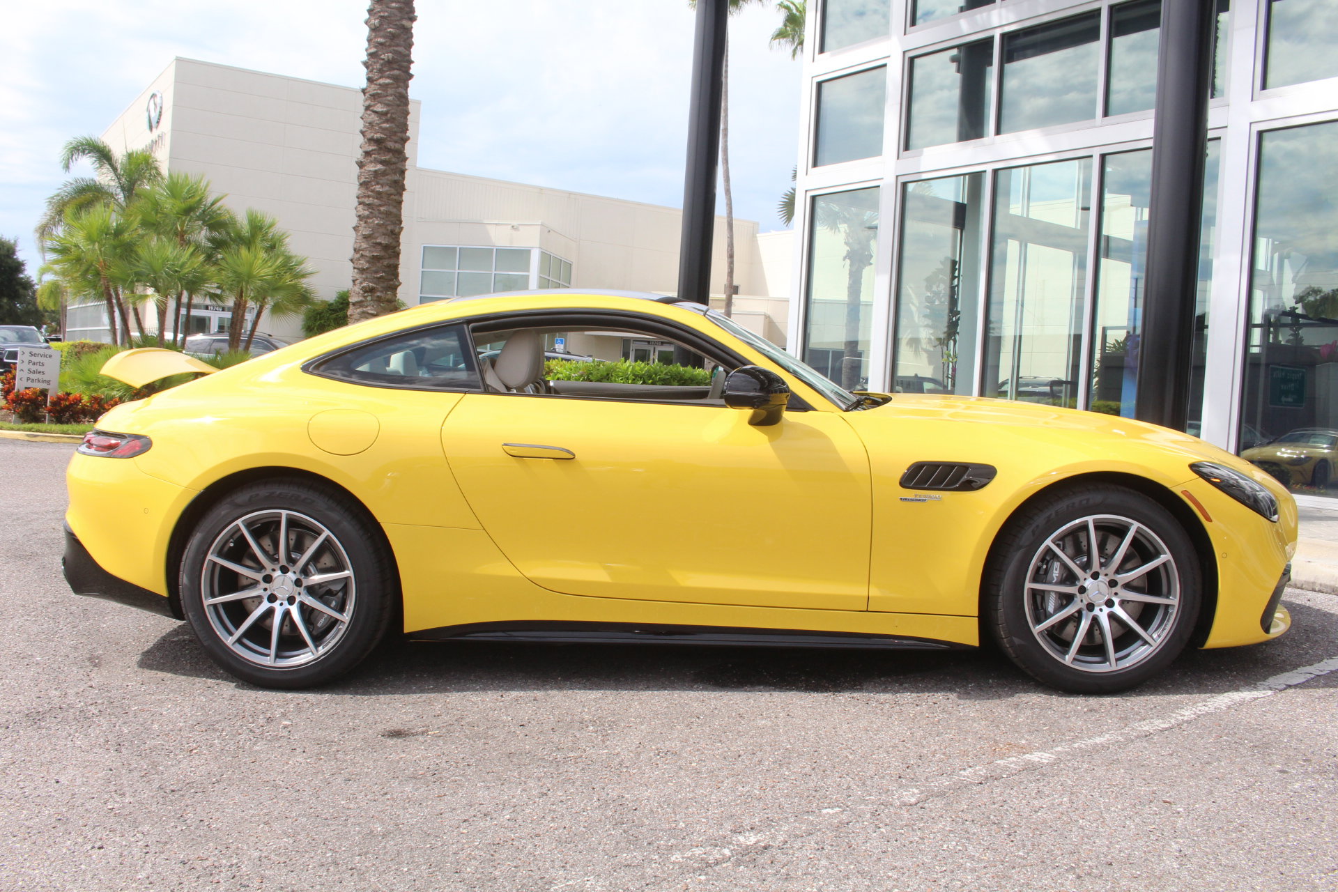 New 2026 Mercedes-Benz AMG GT 43 image 8