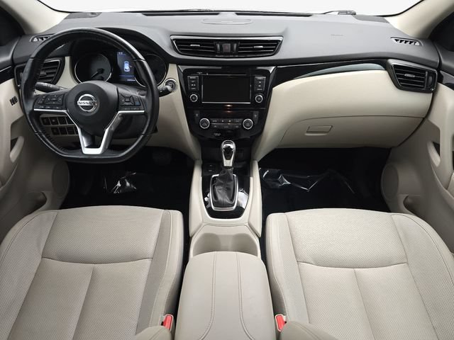 Used 2022 Nissan Rogue Sport SL w/ Premium Package FWD image 13