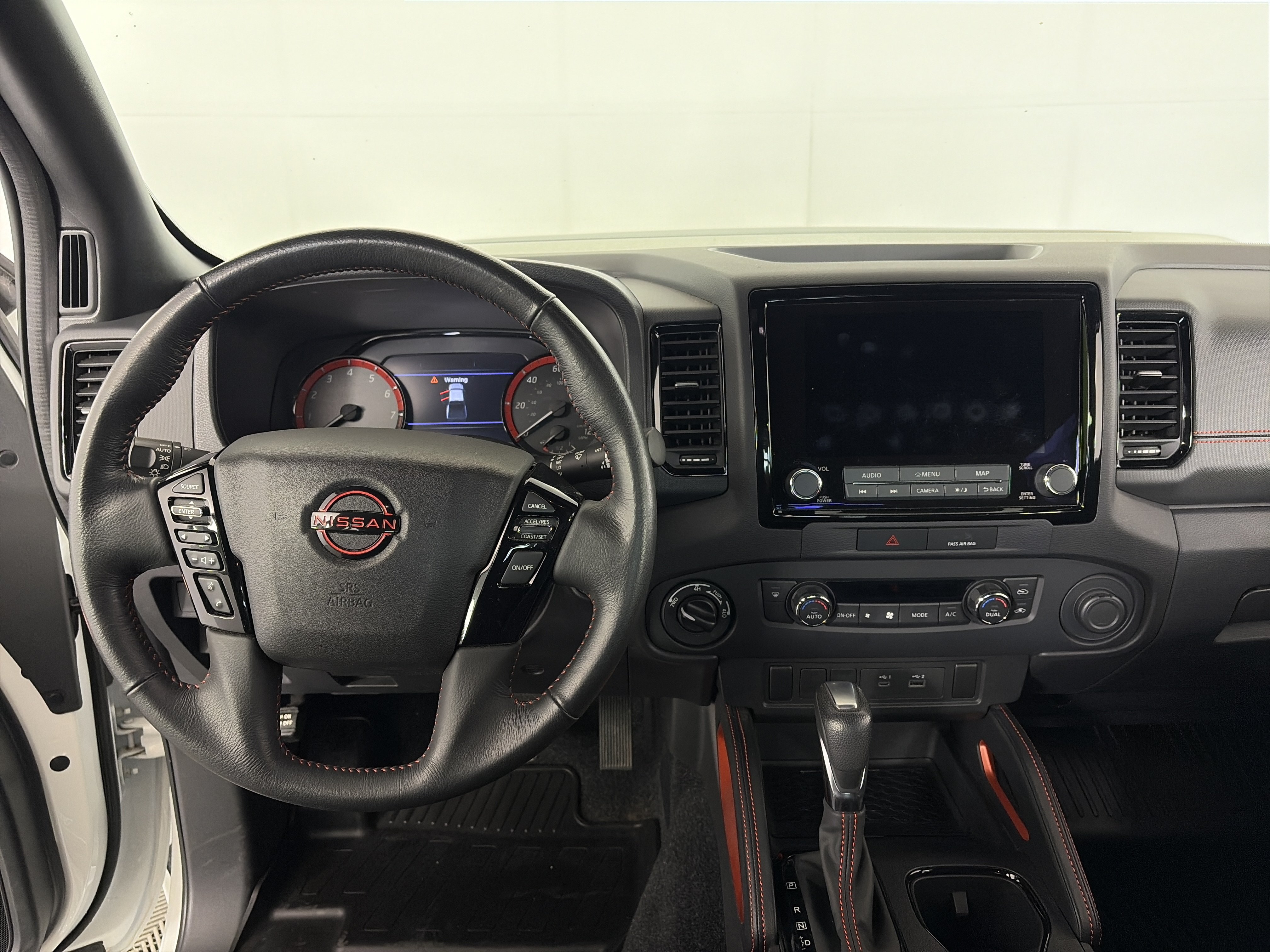 Certified 2023 Nissan Frontier PRO-4X w/ Tow Package AWD/4WD image 3