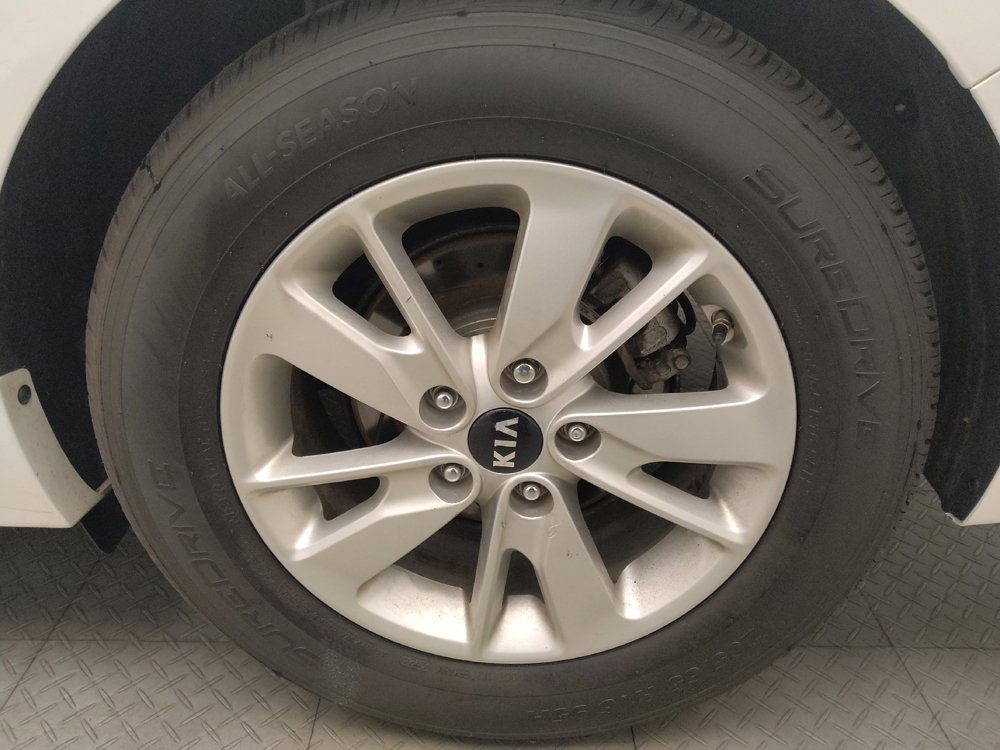 Used 2016 Kia Optima LX FWD image 31