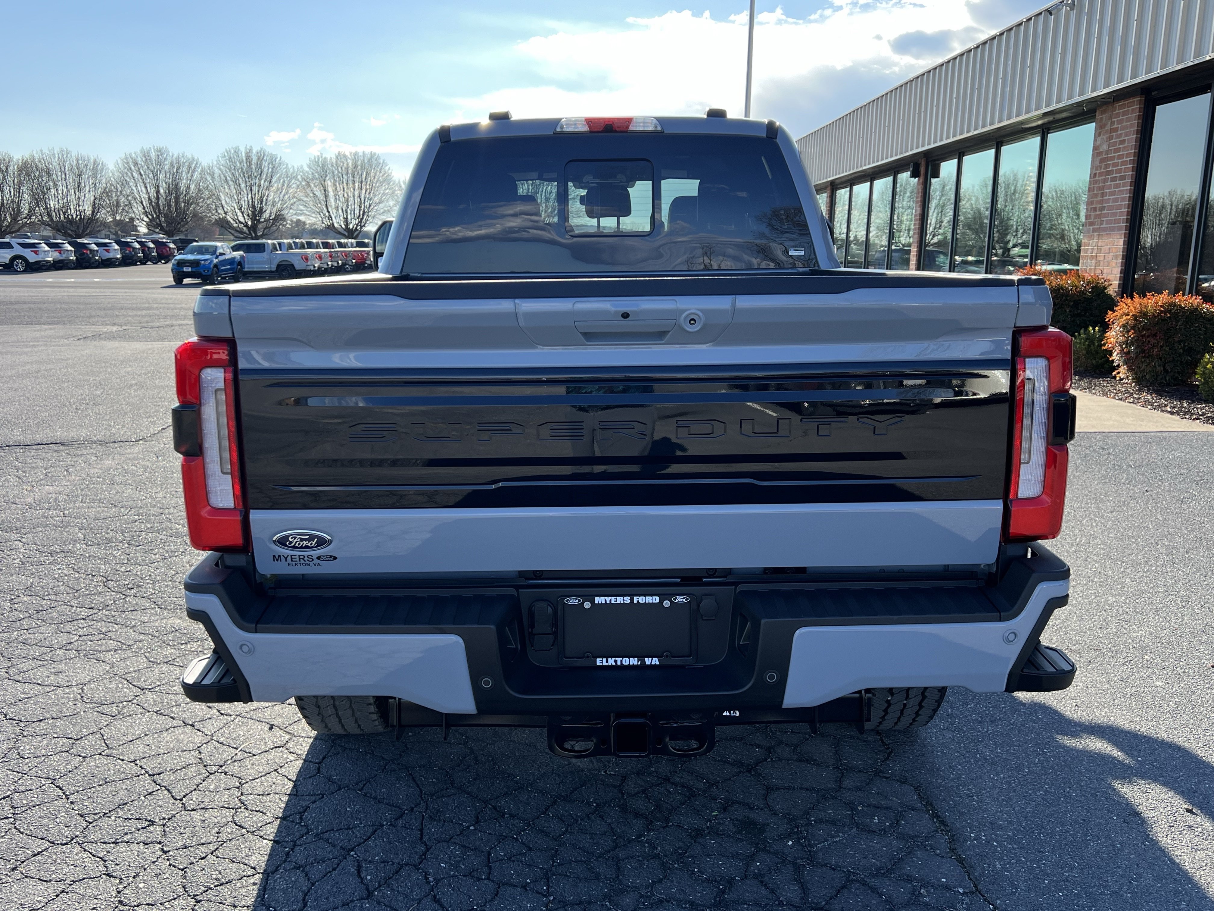 New 2026 Ford F350 Platinum w/ FX4 Off-Road Package AWD/4WD image 7