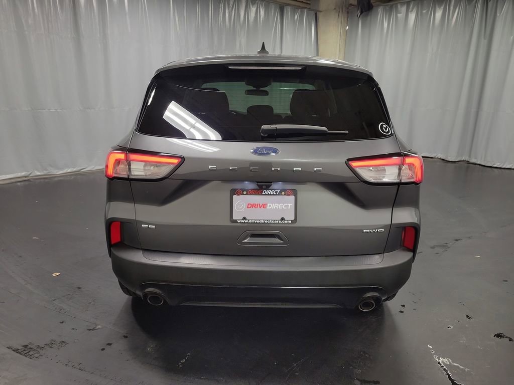 Used 2021 Ford Escape SE w/ SE Sport Appearance Package AWD/4WD image 8