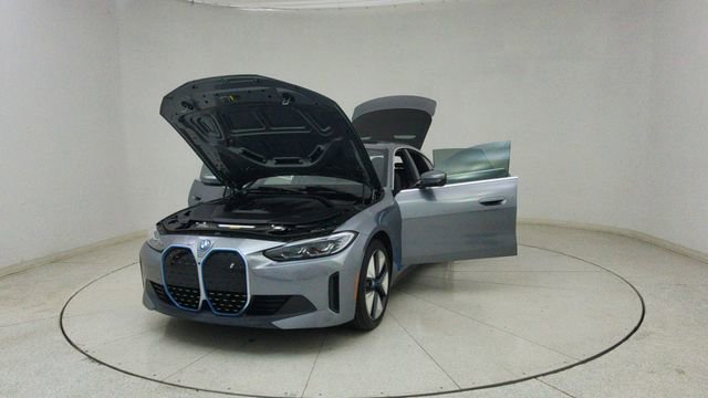 Used 2023 BMW i4 eDrive35 w/ Premium Package image 72