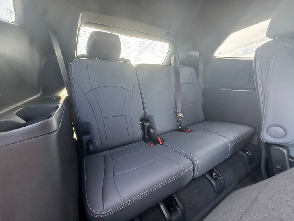 Used 2024 Buick Enclave Essence FWD image 35
