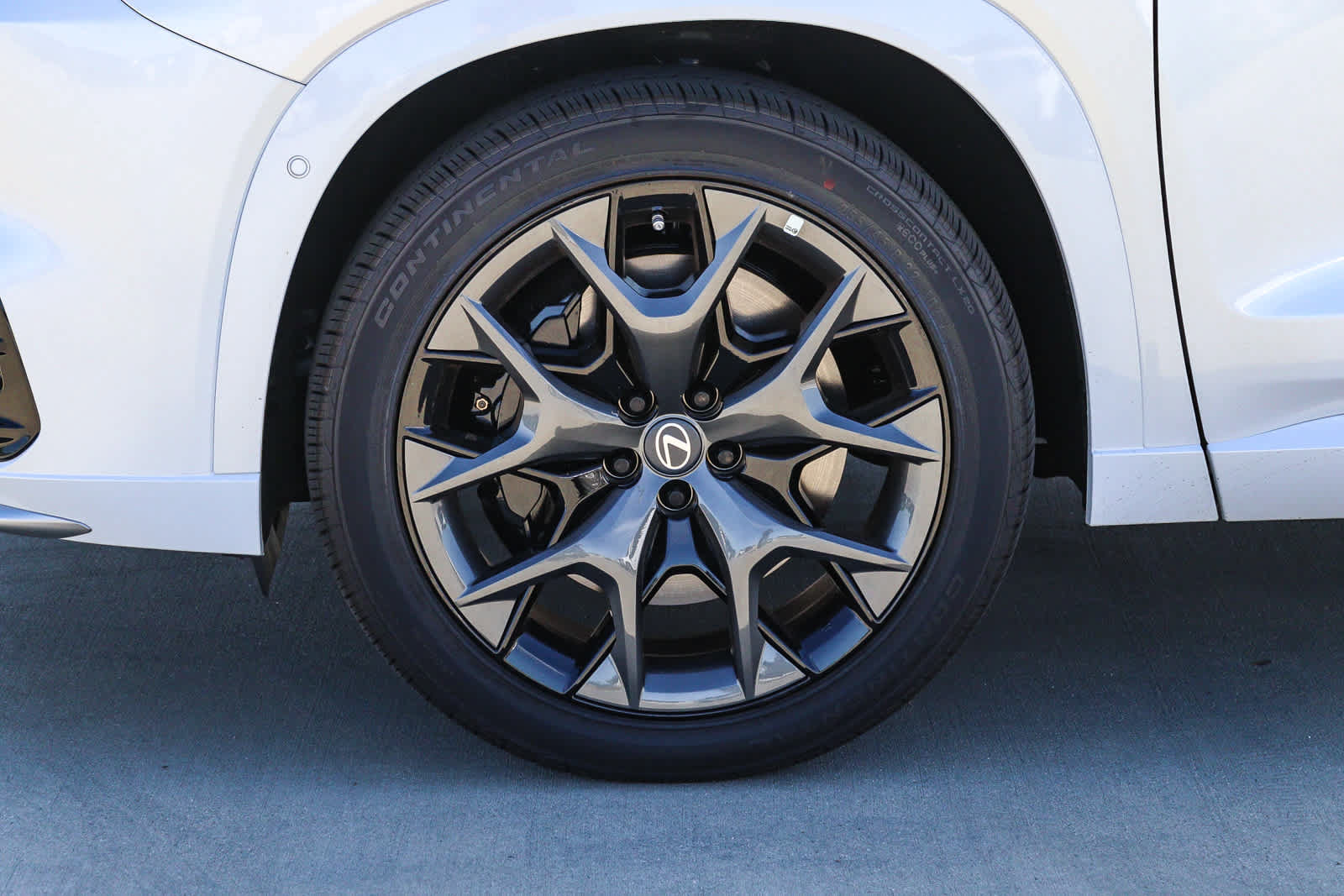 New 2026 Lexus TX 500h AWD image 11
