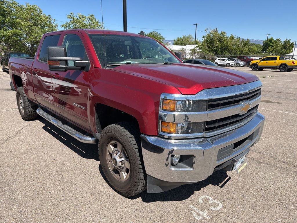 Used 2018 Chevrolet Silverado 2500 LT w/ LT Convenience Package AWD/4WD image 5