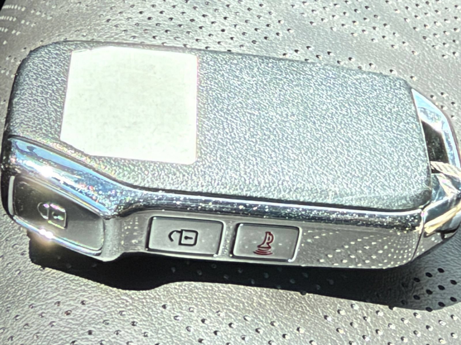 Used 2026 Kia Carnival FWD image 17