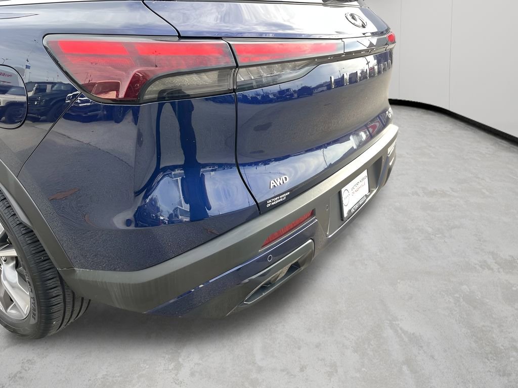 Used 2024 INFINITI QX60 Luxe image 10