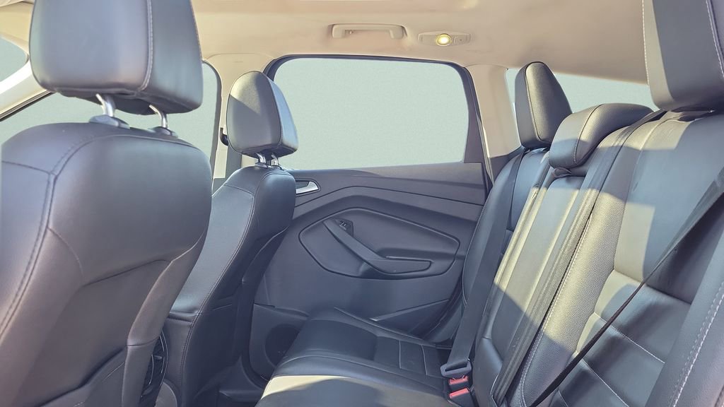 Used 2016 Ford Escape Titanium AWD/4WD image 10