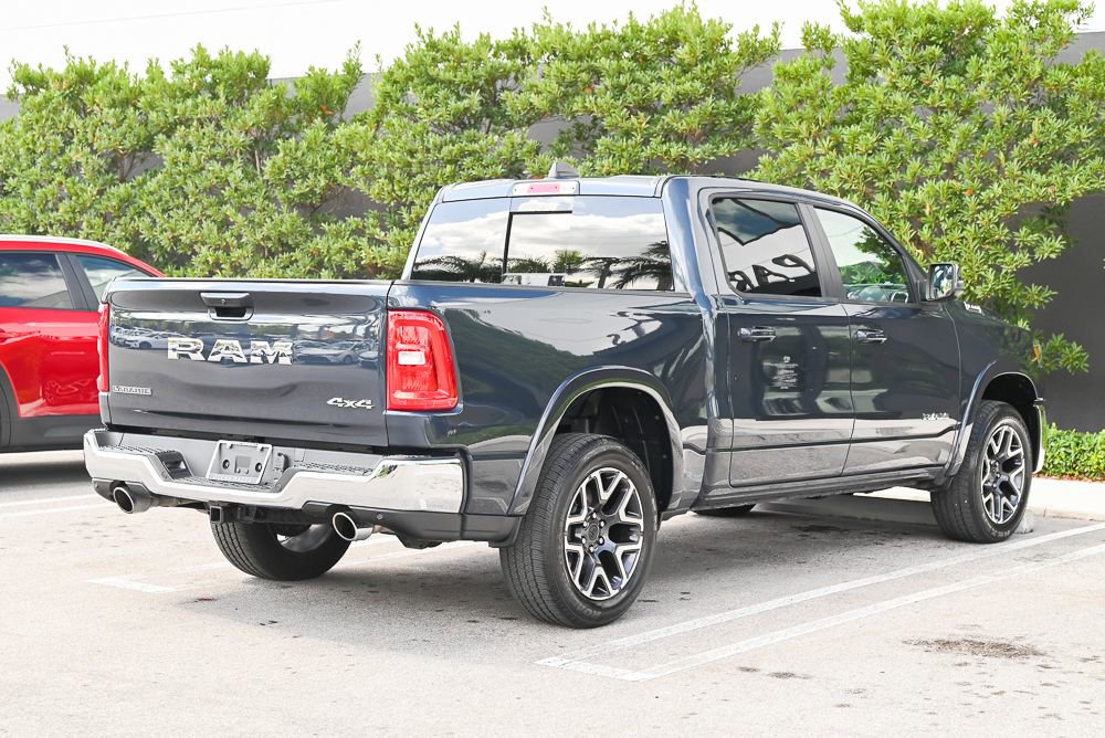 Used 2026 RAM 1500 Laramie AWD/4WD image 4