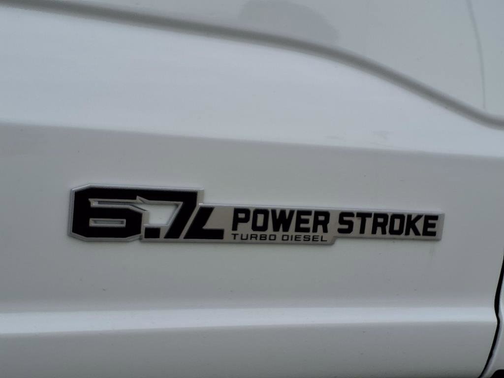New 2025 Ford F250 Lariat w/ FX4 Off-Road Package image 5