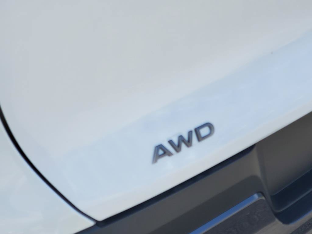 New 2025 Nissan Murano SL w/ Cargo Package AWD/4WD image 12