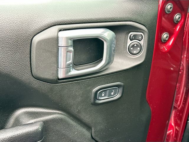 Used 2022 Jeep Wrangler Unlimited Sport image 17