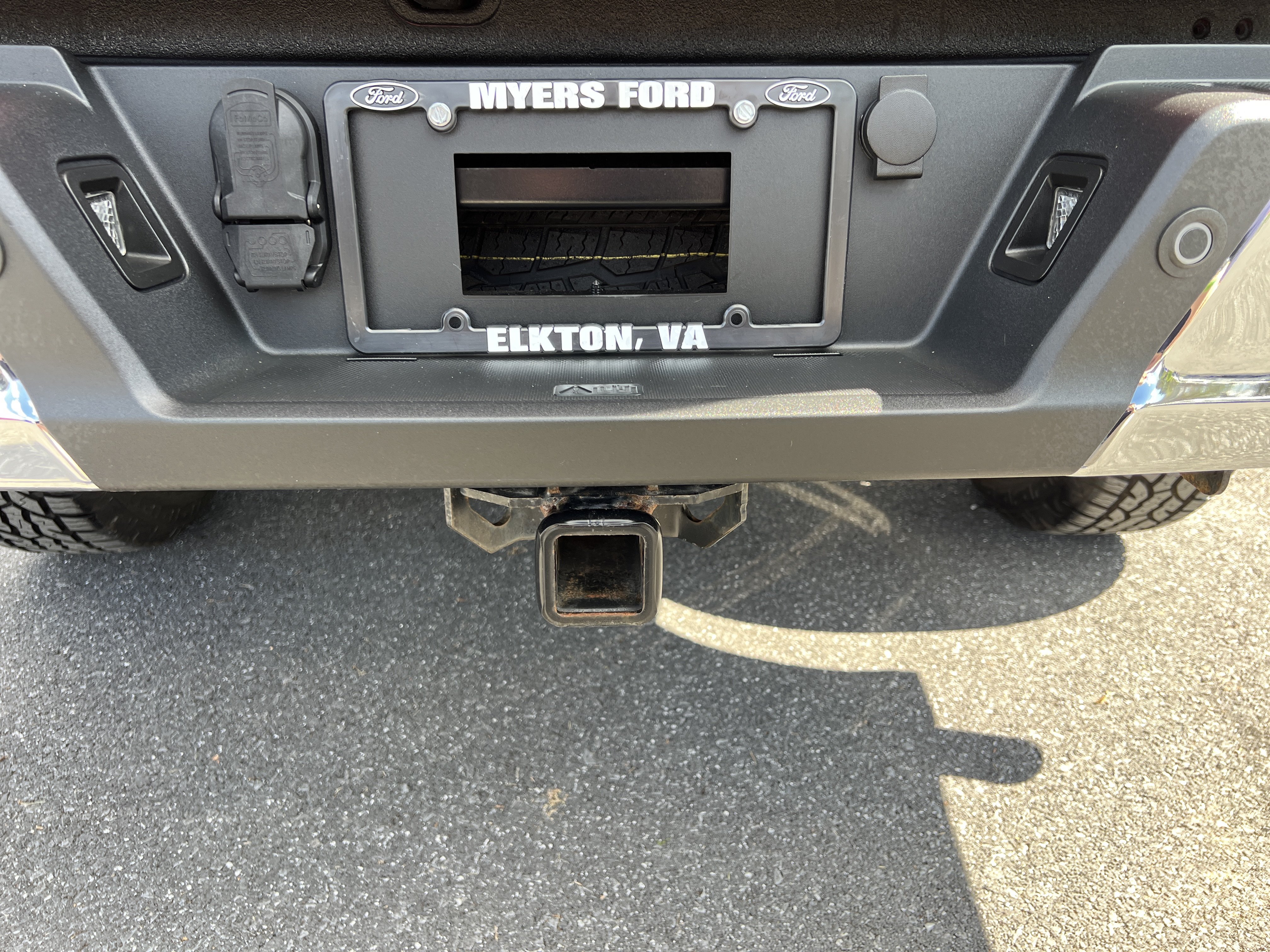 Used 2022 Ford F150 XLT w/ Equipment Group 302A High AWD/4WD image 11
