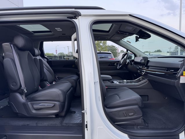 New 2026 Kia Carnival SX Prestige image 13