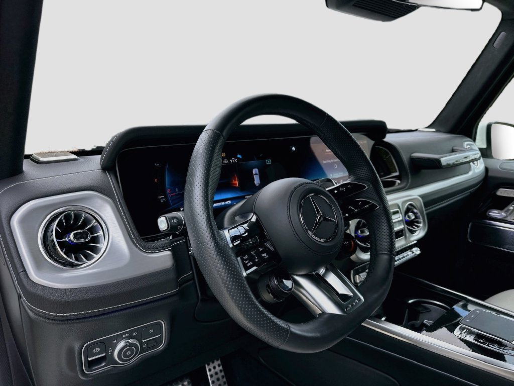 Used 2025 Mercedes-Benz G 63 AMG 4MATIC image 9