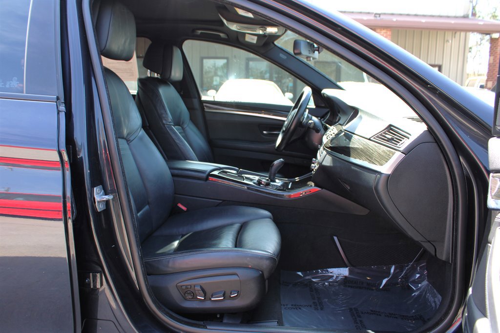 Used 2015 BMW 535d Sedan image 16