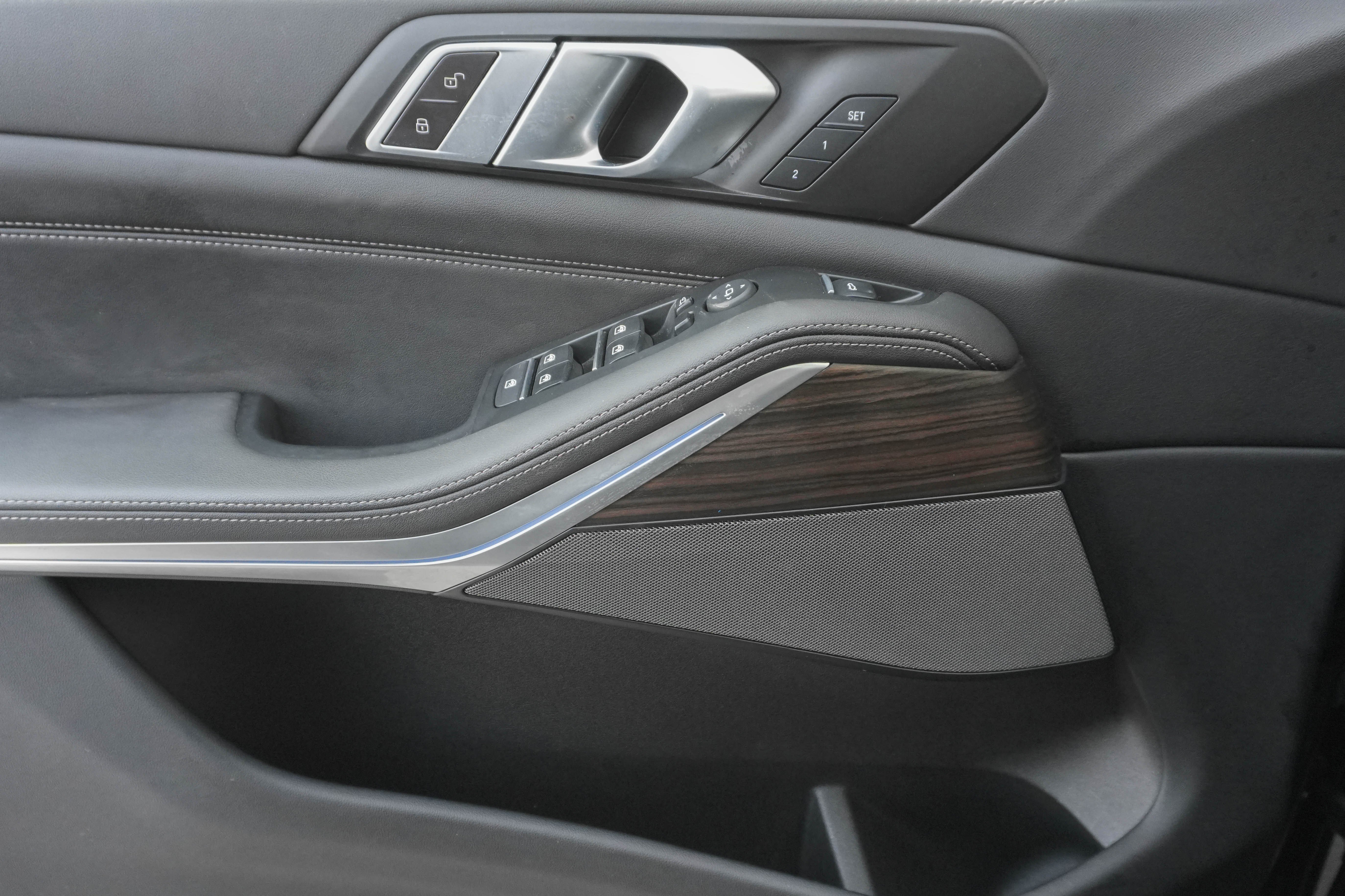 Certified 2024 BMW X5 sDrive40i w/ M Sport Package image 26