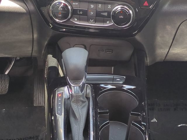 Used 2025 Chevrolet Trax LT w/ LT Convenience Package FWD image 20