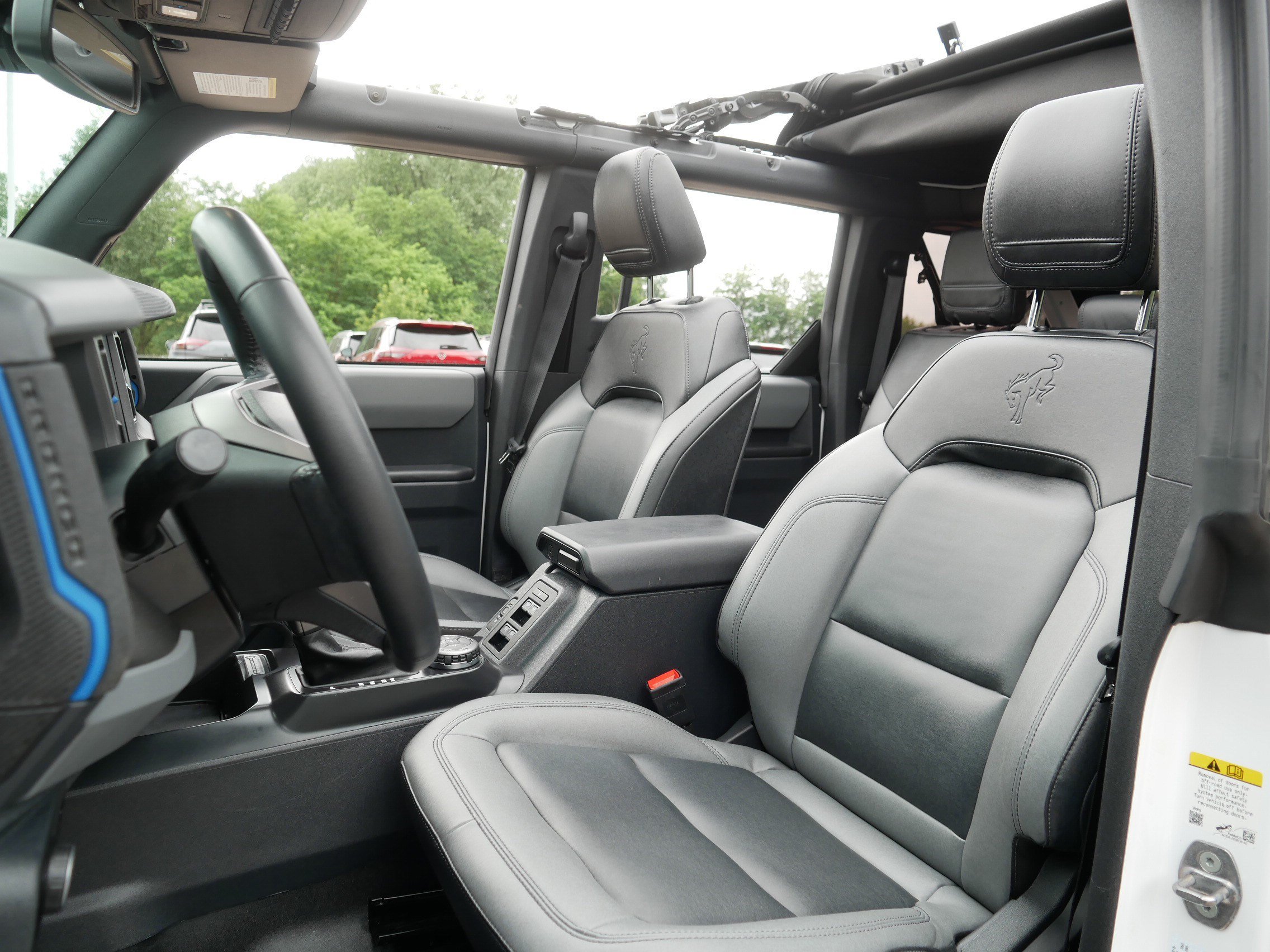Used 2024 Ford Bronco Black Diamond AWD/4WD image 35
