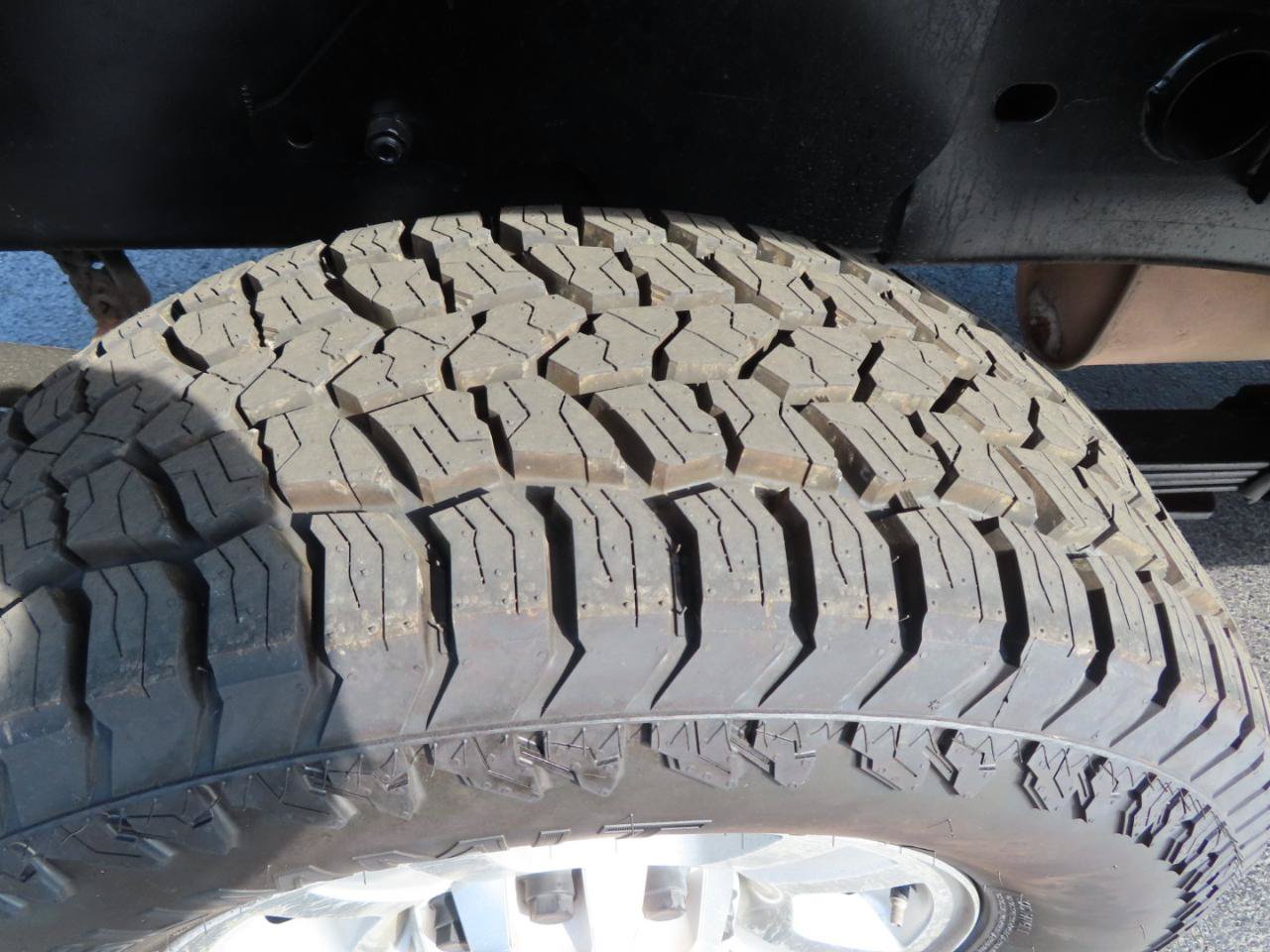 Used 2008 Chevrolet Silverado 2500 LTZ w/ Safety Package AWD/4WD image 22