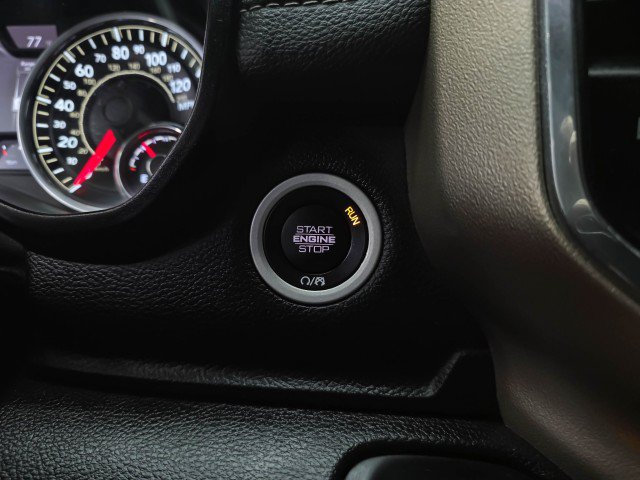 Used 2019 RAM 1500 Laramie w/ Sport Appearance Package AWD/4WD image 27