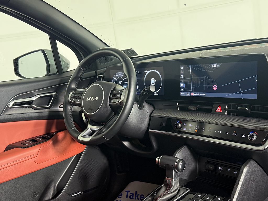 Used 2025 Kia Sportage SX AWD/4WD image 30