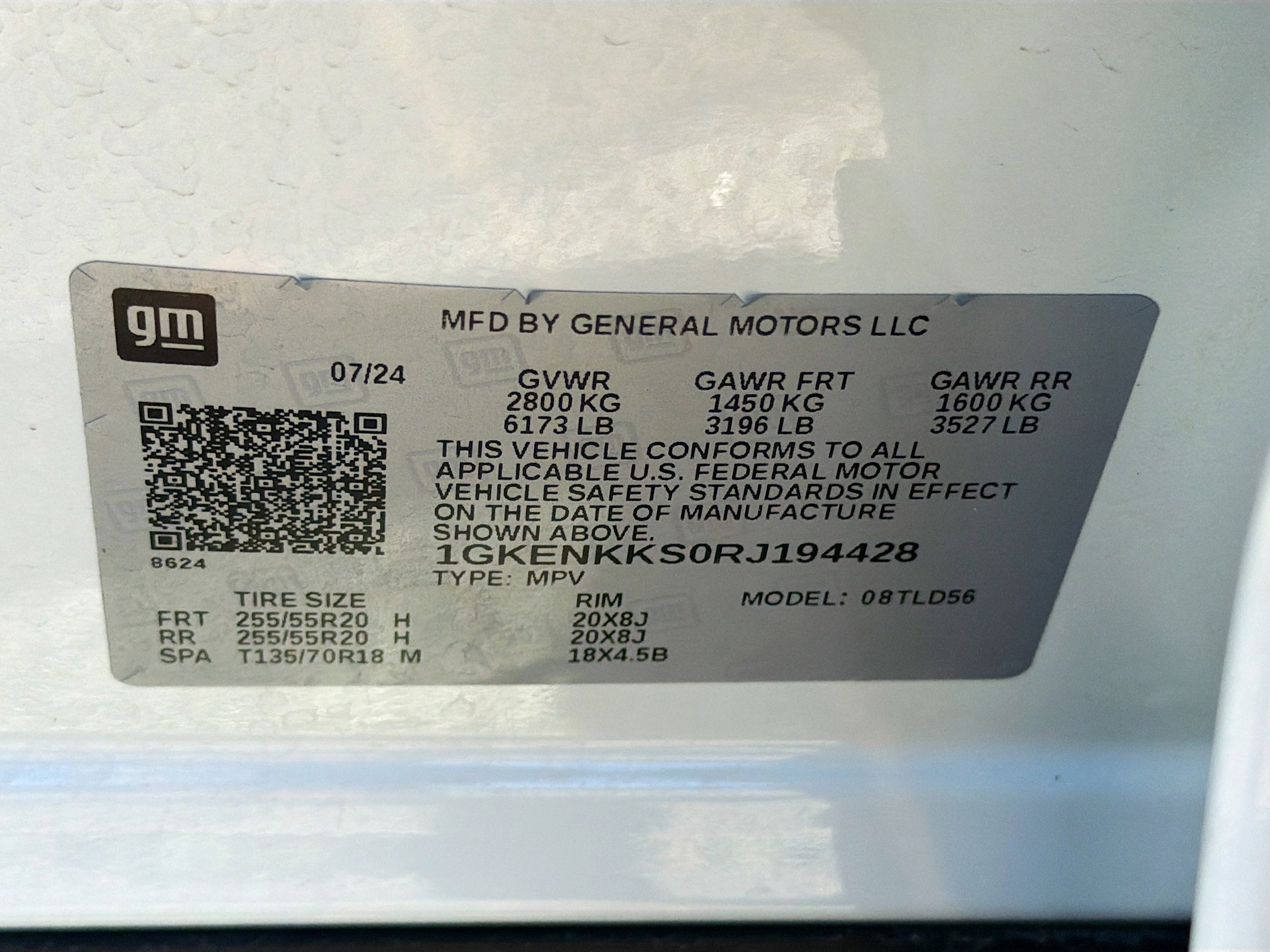 Used 2024 GMC Acadia Elevation image 42