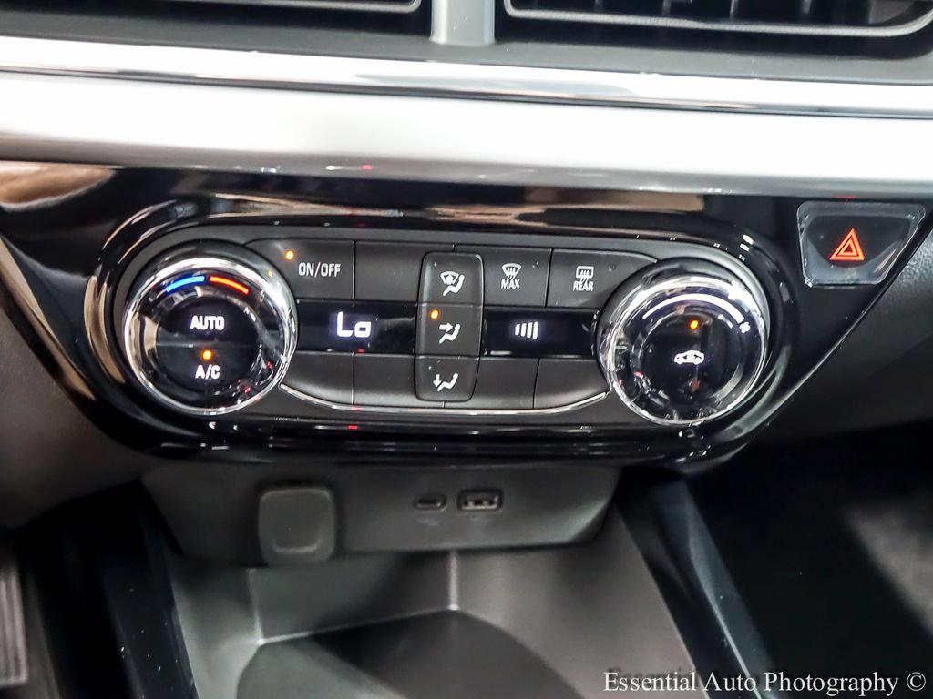 New 2026 Chevrolet Trax LT FWD image 16