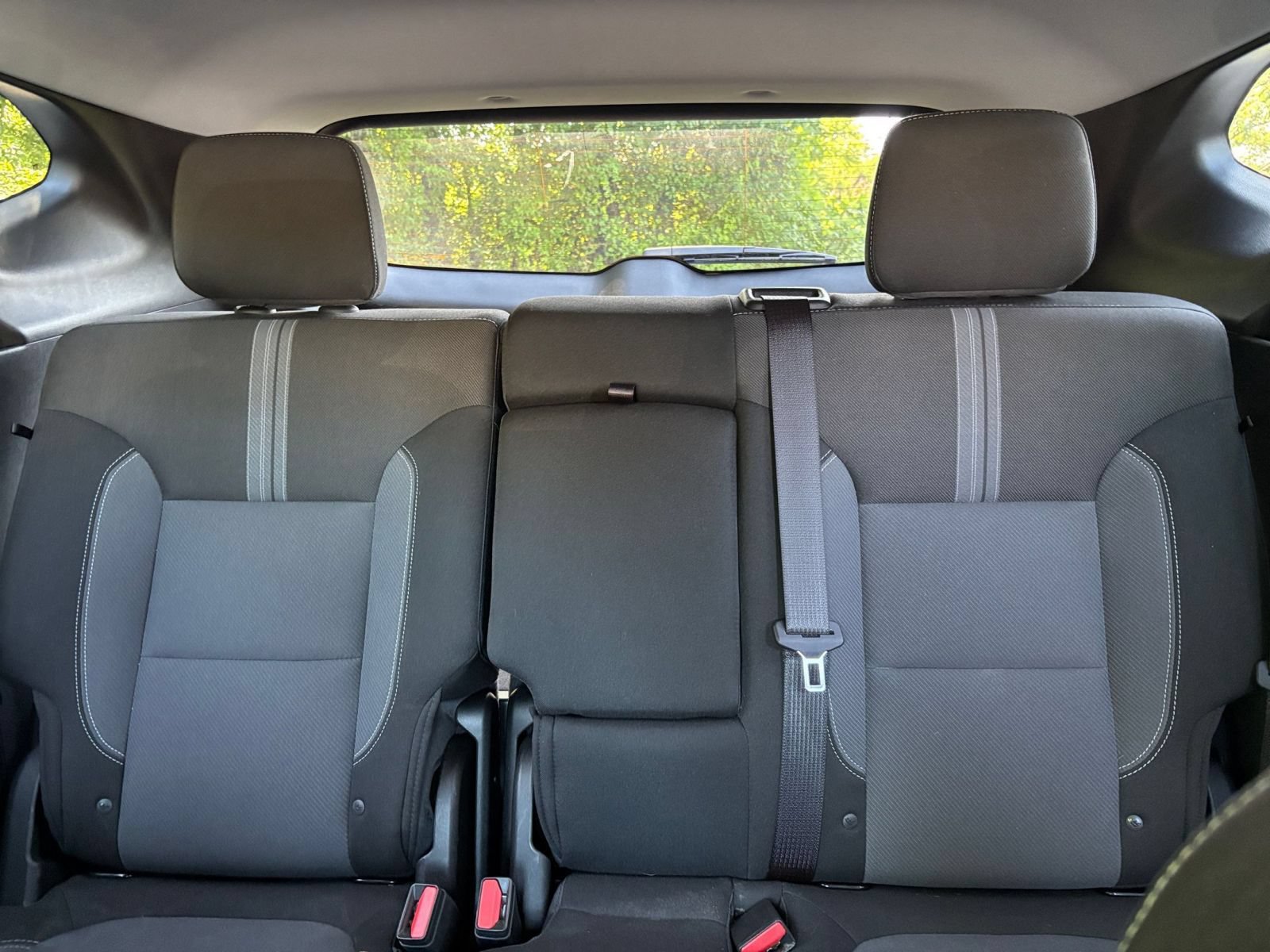 Used 2025 Chevrolet Blazer LT FWD image 34