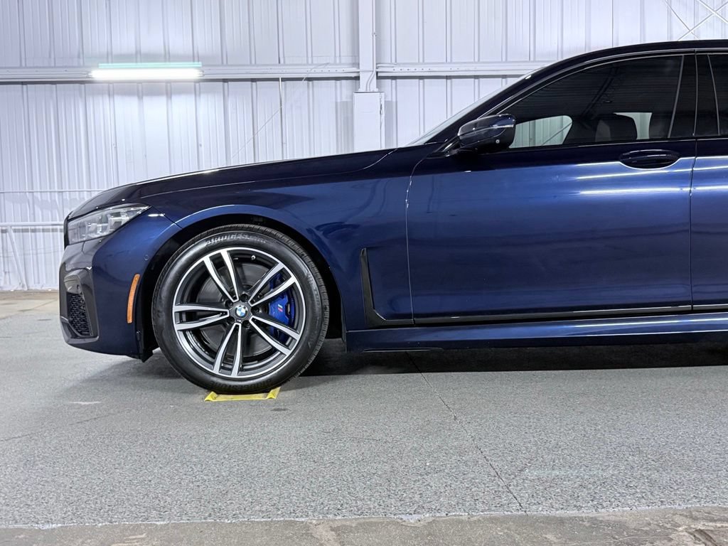 Used 2022 BMW 750Li xDrive AWD/4WD image 14