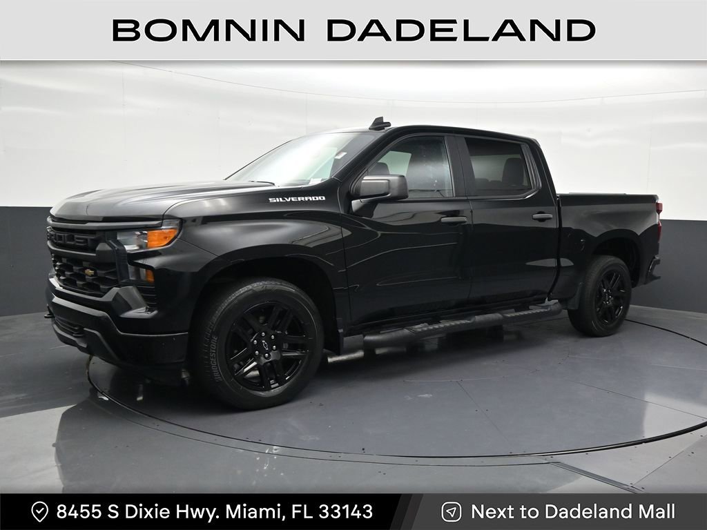 Used 2022 Chevrolet Silverado 1500 Custom RWD image 1