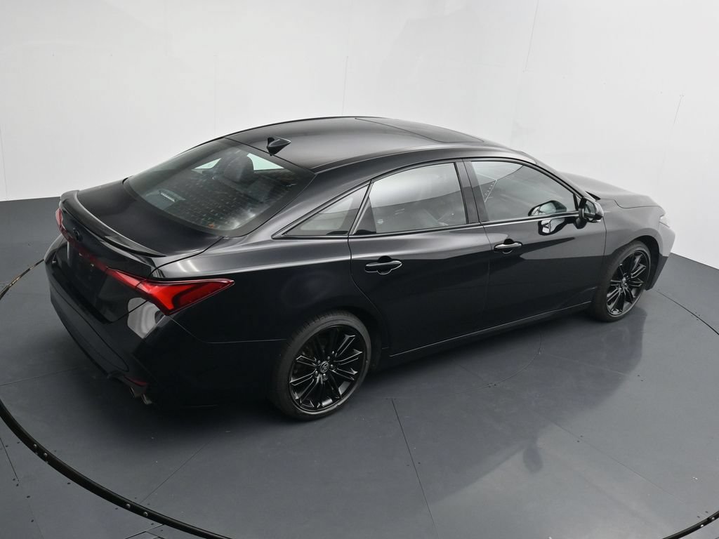 Used 2021 Toyota Avalon XSE FWD image 28