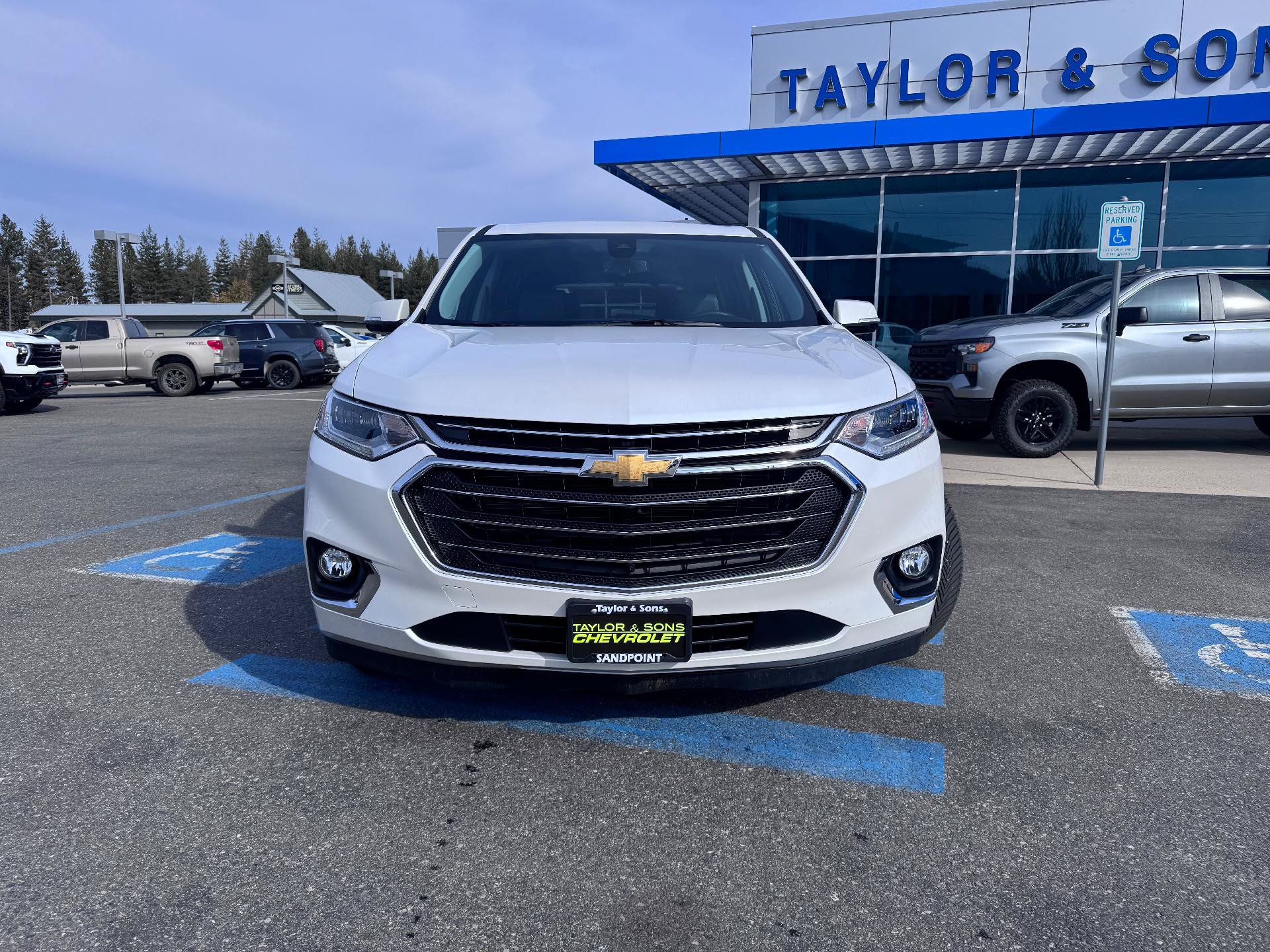 Used 2019 Chevrolet Traverse Premier w/ LPO, Floor Liner Package AWD/4WD image 2