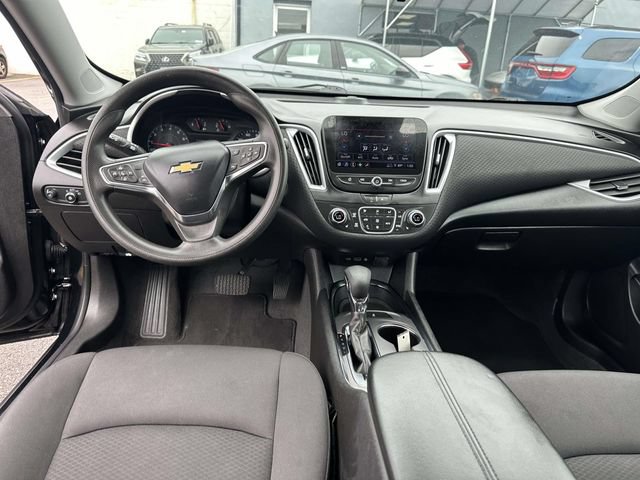Used 2023 Chevrolet Malibu LT FWD image 22