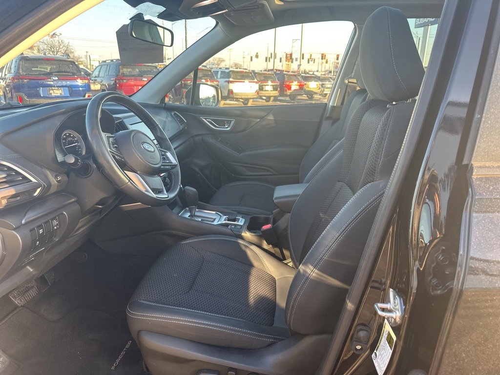 Certified 2023 Subaru Forester Premium image 8