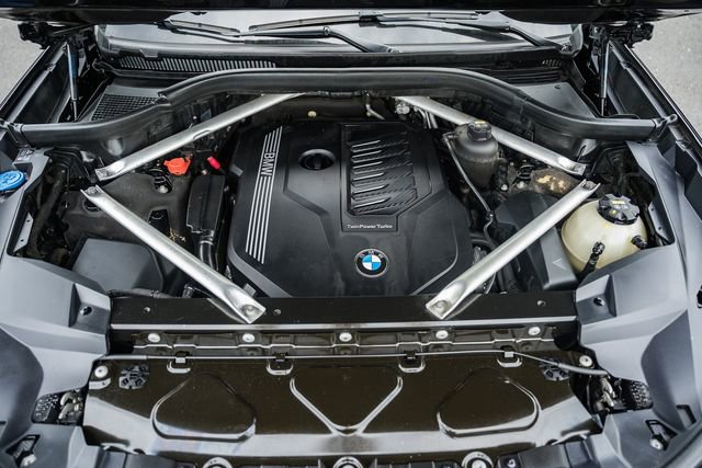 Used 2020 BMW X7 xDrive40i w/ Cold Weather Package image 22