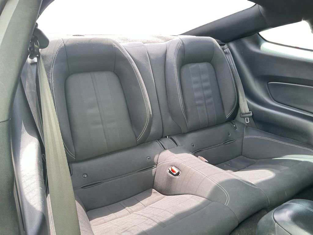 Used 2021 Ford Mustang GT RWD image 23