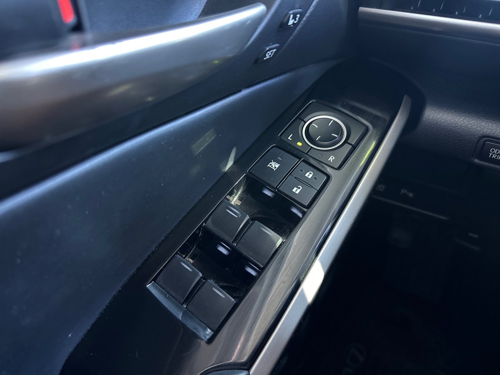 Used 2020 Lexus IS 300 w/ Navigation Package RWD image 17