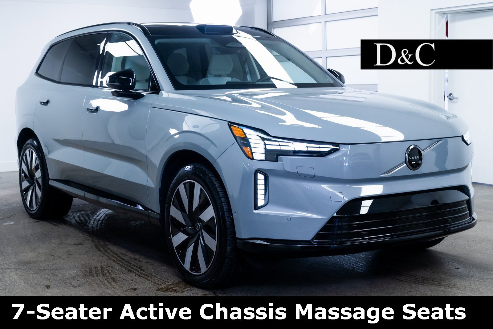 Used 2025 Volvo EX90 Ultra image 1