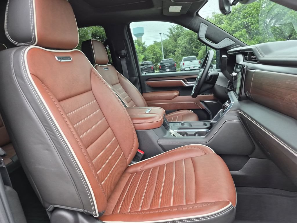 Certified 2025 GMC Sierra 2500 Denali Ultimate w/ Max Trailering Package AWD/4WD image 43